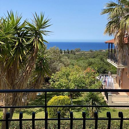 Lemon Tree Apartments A D Αργοστόλι Εξωτερικό φωτογραφία